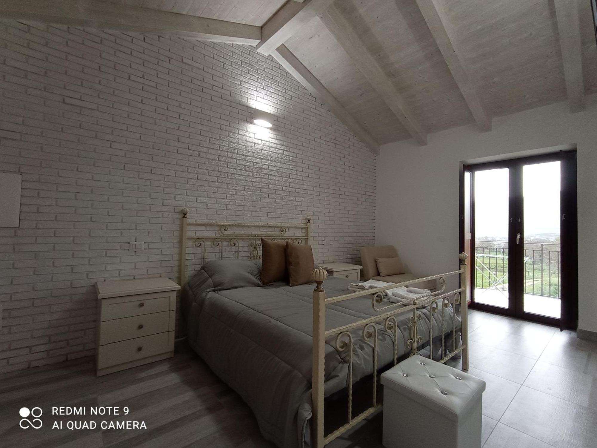 אגרופולי Lux Vera B & B מראה חיצוני תמונה