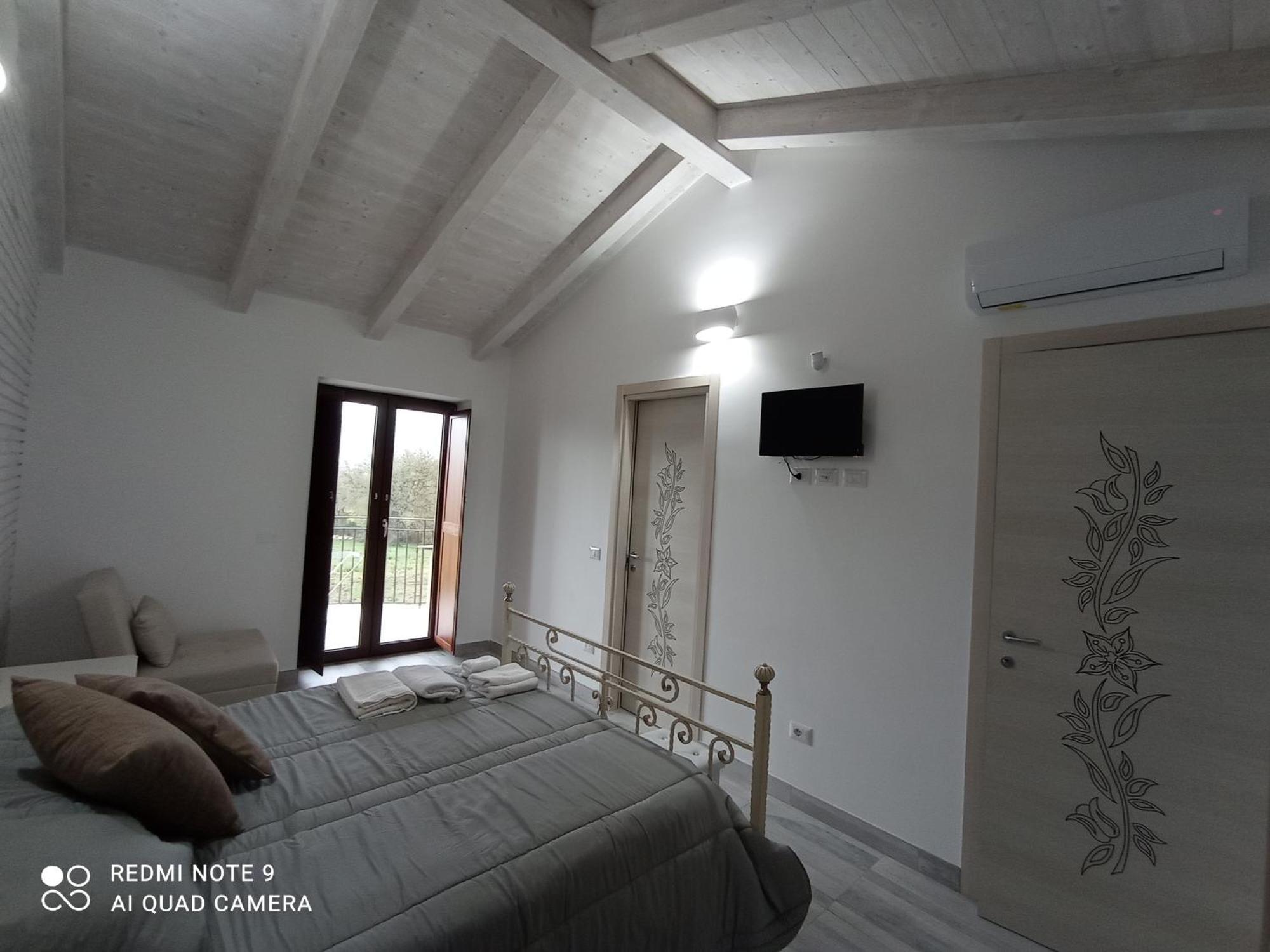 אגרופולי Lux Vera B & B מראה חיצוני תמונה